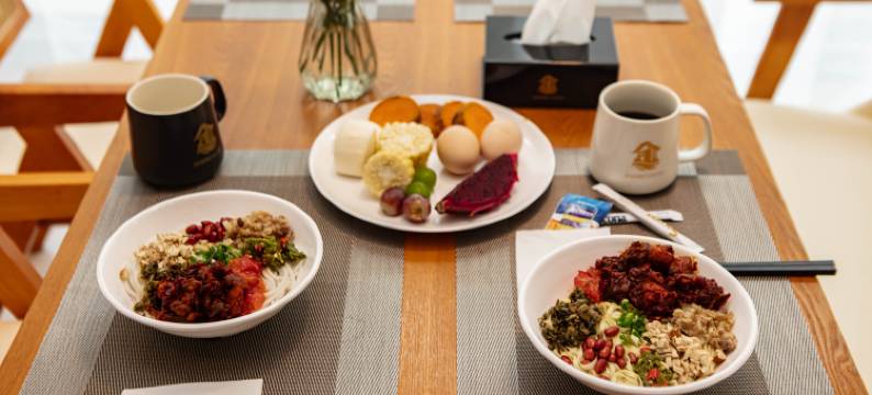 金碧波大酒店(旧州古镇店)图片