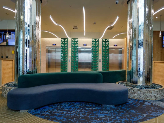 Glenver Garden Hotel (Ex.Hilton Garden Inn)