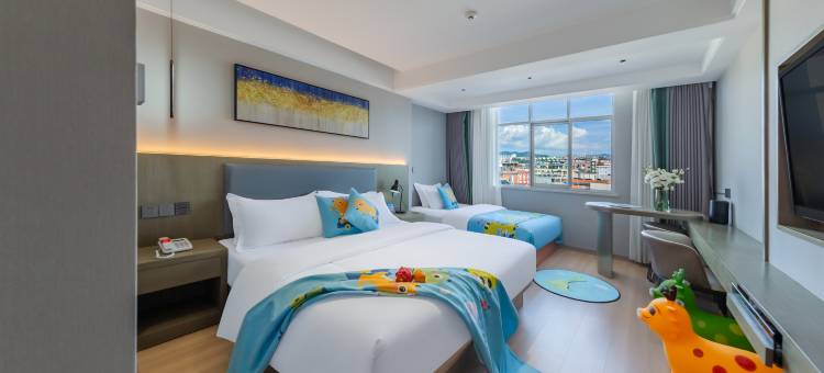 潮漫酒店(大理洱海公园高铁站店)图片