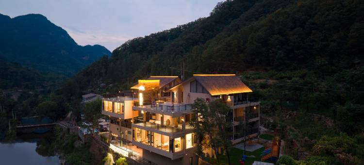 南峦云栖度假民宿(八里沟天界山景区店)图片