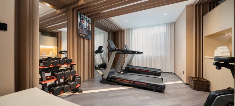 美豪丽致酒店(南宁朝阳广场明秀路地铁站店)图片