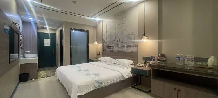 都市118精选酒店(定陶人民医院店)图片