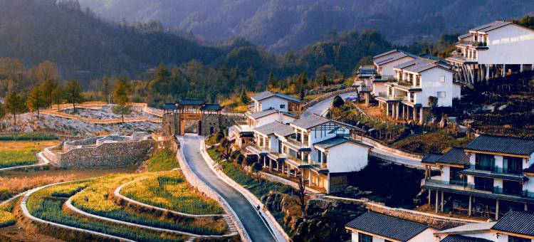 山谷秘境度假酒店图片