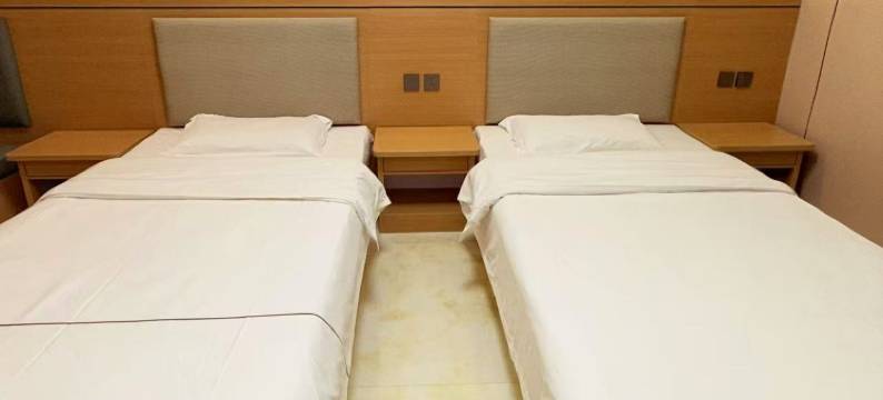 红松宾馆(郑州郑大新校区店)图片