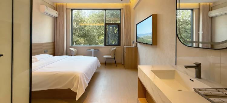 普洱红树林酒店(戴家巷古建筑群机场店)图片