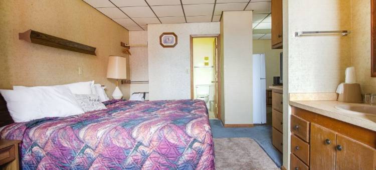 OYO 霍姆敦酒店 - 堪萨斯里伯勒(HomeTown Inn by OYO - Liberal, KS)图片