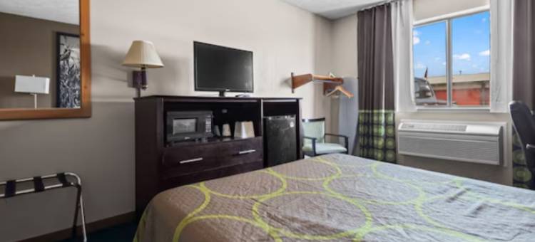 Burgundy Inn & Suites by OYO El Paso图片