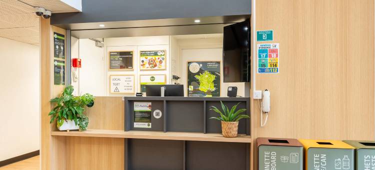 南特亚特兰提斯勒泽尼希B&B酒店(B&B Hotel Nantes Atlantis le Zenith)图片