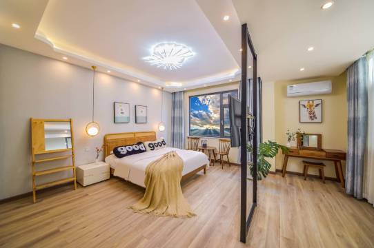 大理疏秀轻奢美宿客栈(州医院高铁站店)