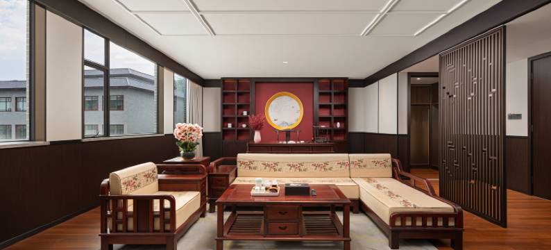 广悦尚·凭祥红木国际大酒店(红木文博城店)图片