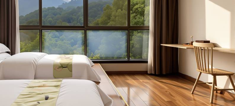 雨山居酒店(峨眉山报国寺店)图片