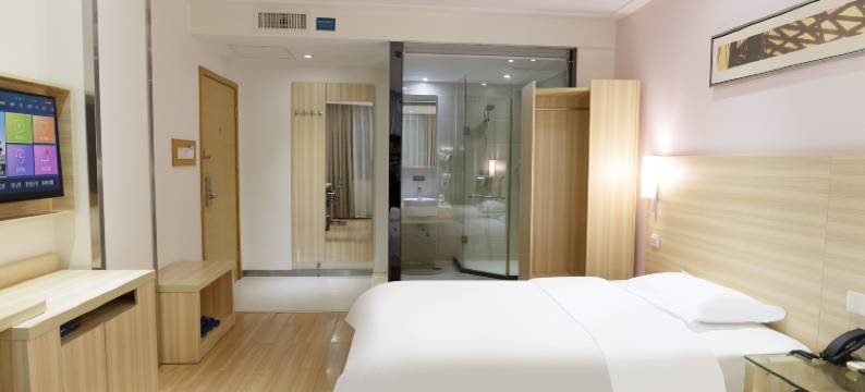 意利便捷酒店(东兴国门景区口岸店)图片