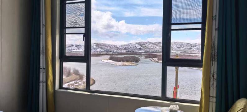 红原鸿程观景大酒店图片