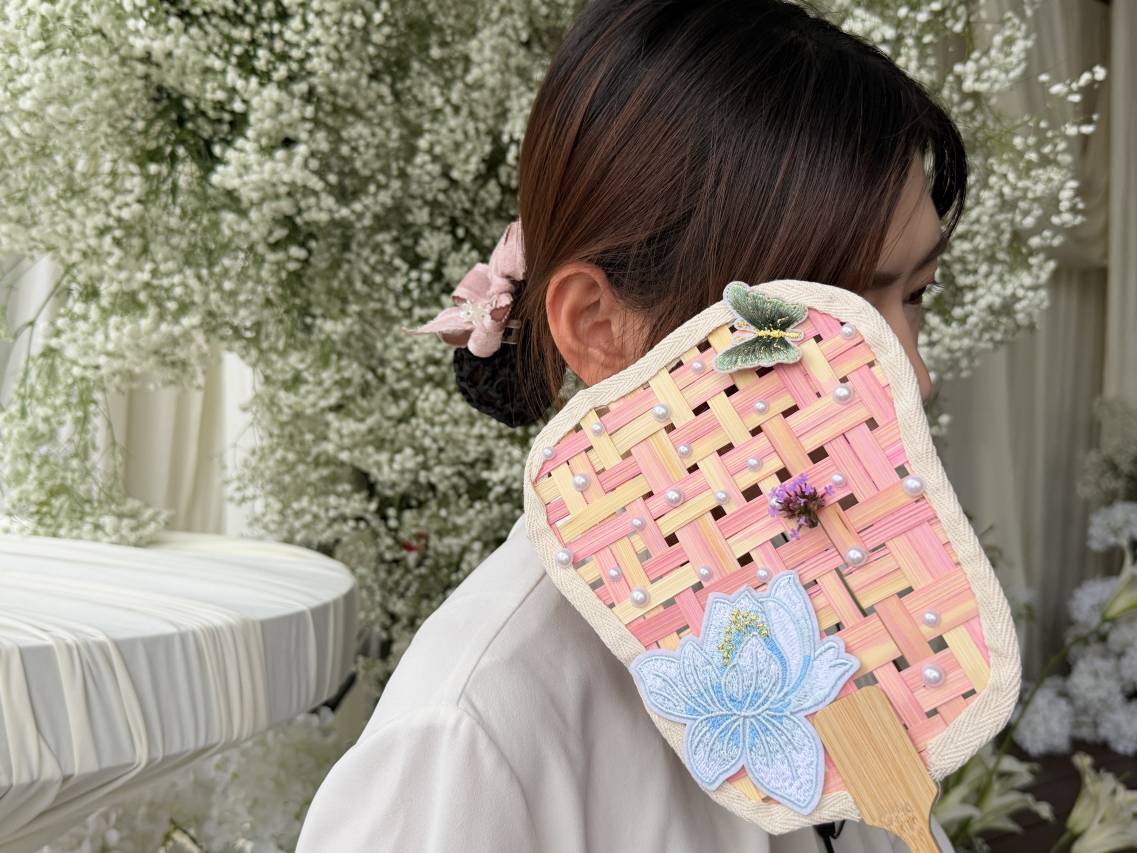 黄石未苏湾花间亭·飞花图片