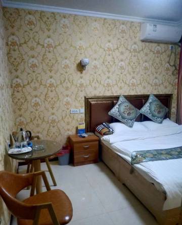 阜新幸福时尚宾馆