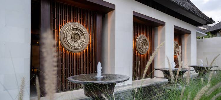 拉马亚纳套房与度假村(Ramayana Suites & Resorts)图片