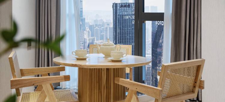 雅景·美学设计师高空LOFT美宿(长沙五一广场IFS国金中心店)图片