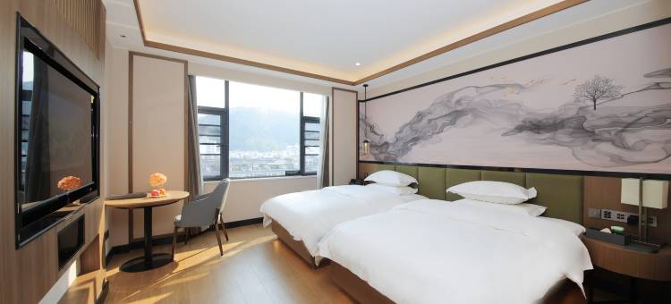 和顺酒店(临沧凤庆滇红古镇店)图片