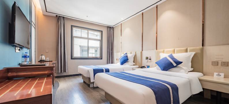 西城往事酒店(西安万象城三桥地铁站店)图片