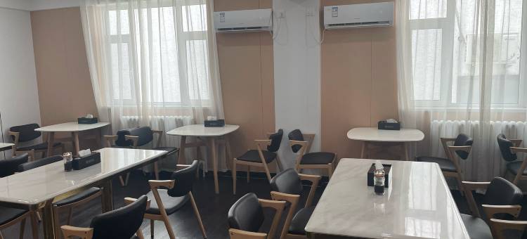 怡莱精品酒店(邢台钢铁北路万城店)图片