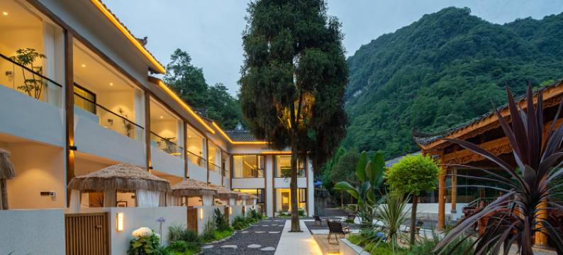 青城山山与墅·私汤民宿图片