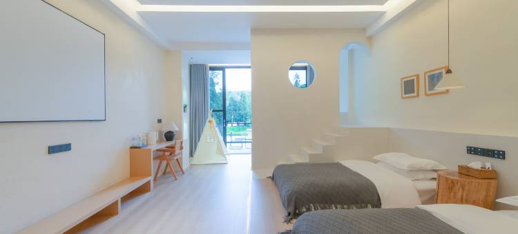 碧峰峡揽山设计师民宿图片