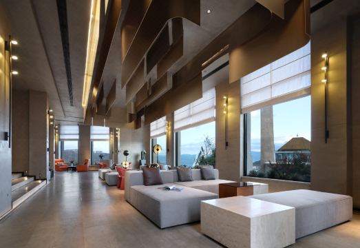 DALI JOY LUCK QINGSHI RESORT HOTEL Hotel Overview