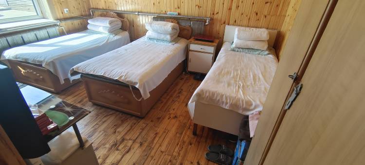 额尔古纳中俄临彼青年旅舍图片