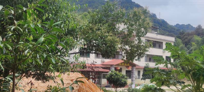 龙门南昆山雁云度假山庄图片