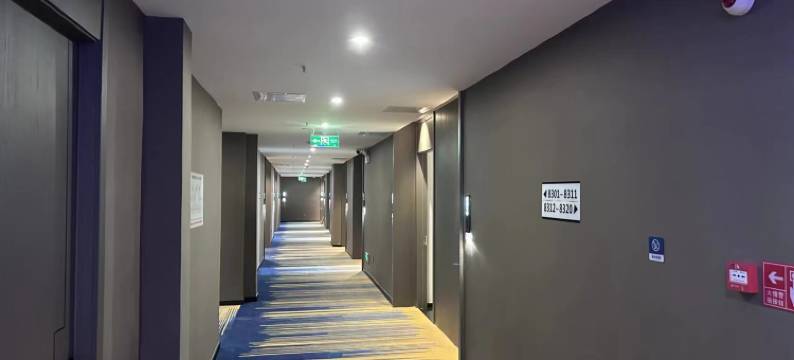 澜雅湾酒店(润达国际购物中心店)图片