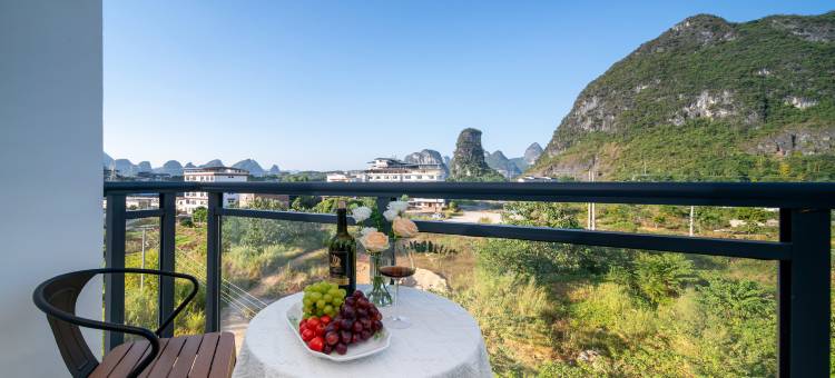 遇漓山宿(遇龙河印象刘三姐店)图片