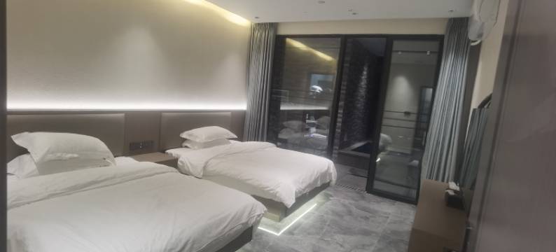 惠东新一格温泉民宿图片