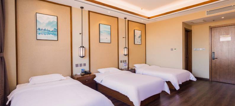 江汤家庭沐浴酒店(长春长影世纪城东北虎园店)图片