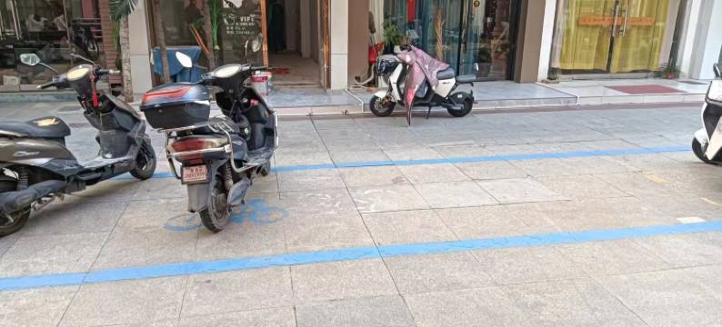 年青旅馆(商业步行街店)图片