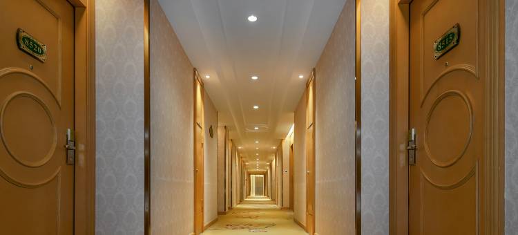 维也纳国际酒店(深圳宝安国际机场后瑞地铁站店)图片