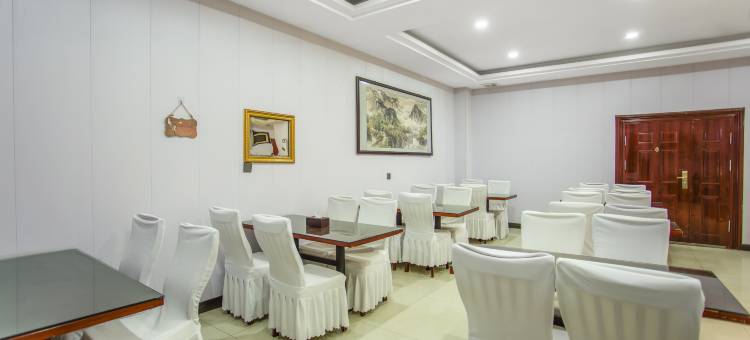 飞天假日酒店(张掖高铁西站钟鼓楼店)图片