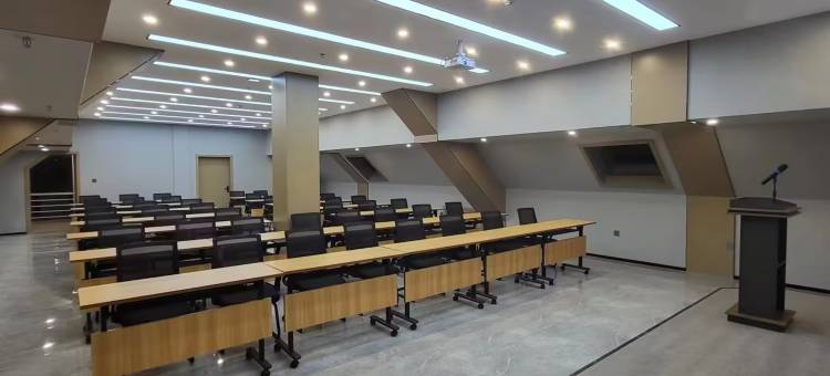 骏怡连锁酒店(呼钢南路地铁站店)图片