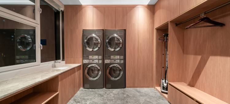 濮阳高铁东站新东路美仑酒店图片