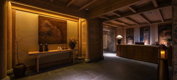 武当山云外山居(琼台景区店)图片