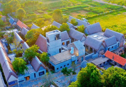 Bufu Seaweed Art Villa over view
