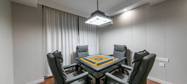 舟山娅莱酒店(东港凯虹广场店)图片