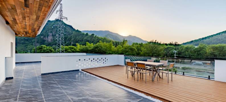 月亮湾依水山庄民宿图片