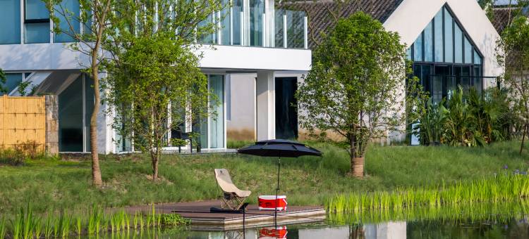 昆山阳澄湖有熊酒店图片