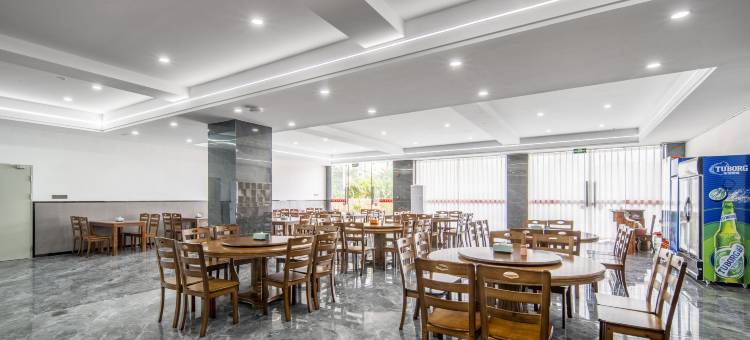 西双版纳景洪戴斯精选温德姆酒店(嘎洒国际机场高铁站店)图片