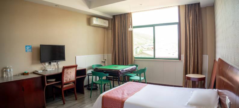 溧阳涧水湾大酒店(松岭竹海漂流终点站店)图片