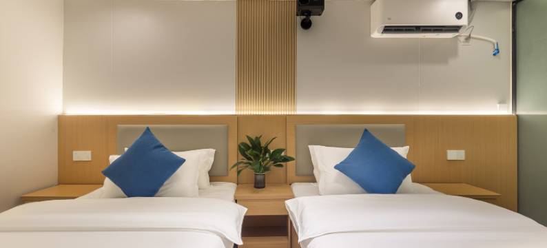 茜渝居民宿(解放碑洪崖洞店)图片