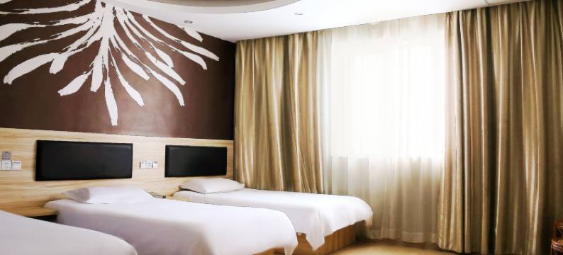 尚客优连锁酒店(济南西部国际会展中心腊山立交桥店)图片