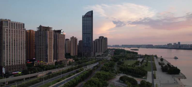 滨江悦景酒店(南昌朝阳西湖万达店)图片