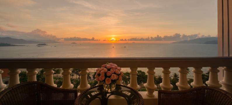 芽庄日出海滩水疗酒店(Sunrise Nha Trang Beach Hotel & Spa)图片