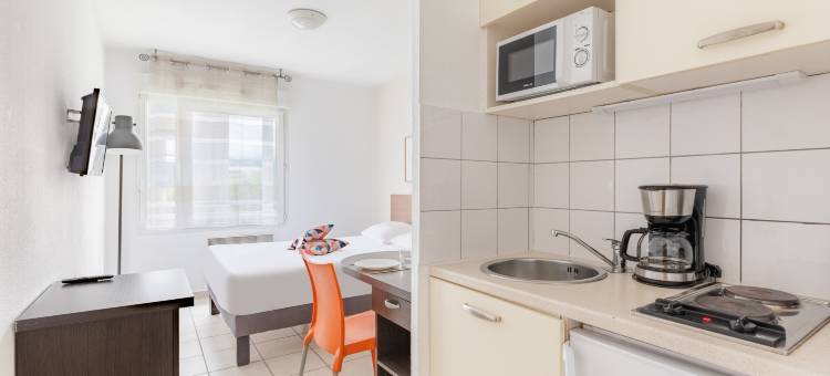托农巴恩斯经典城市公寓酒店(Appart'City Classic Thonon les Bains)图片